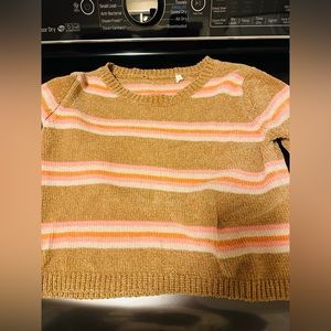 Teenage girl top ! Beautiful autumn colors! Size M